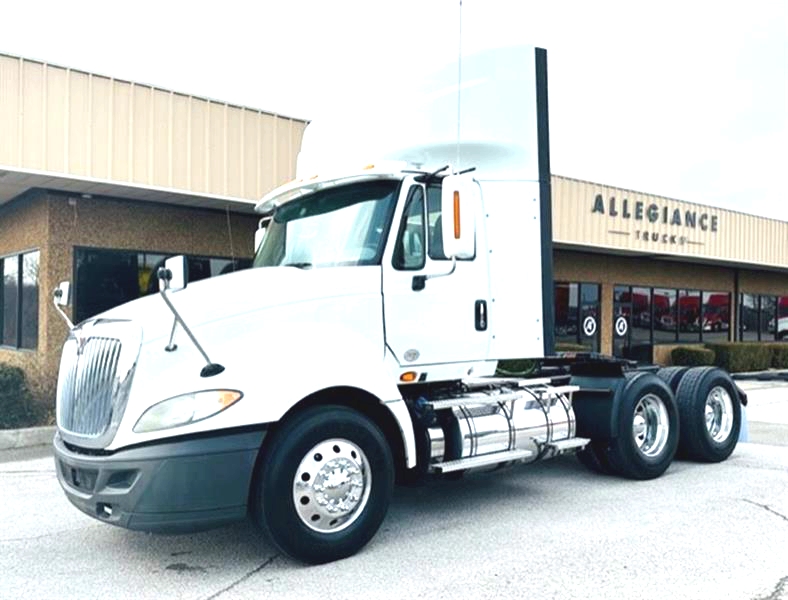 SEVERAL 2017 IH Prostar Day Cabs