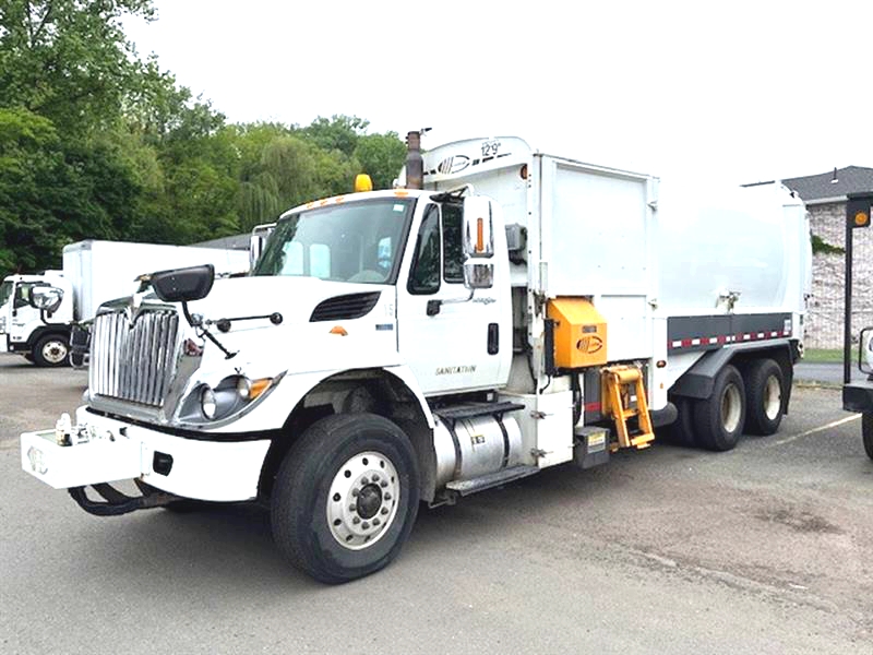 2012 INTERNATIONAL WASTE HAULER